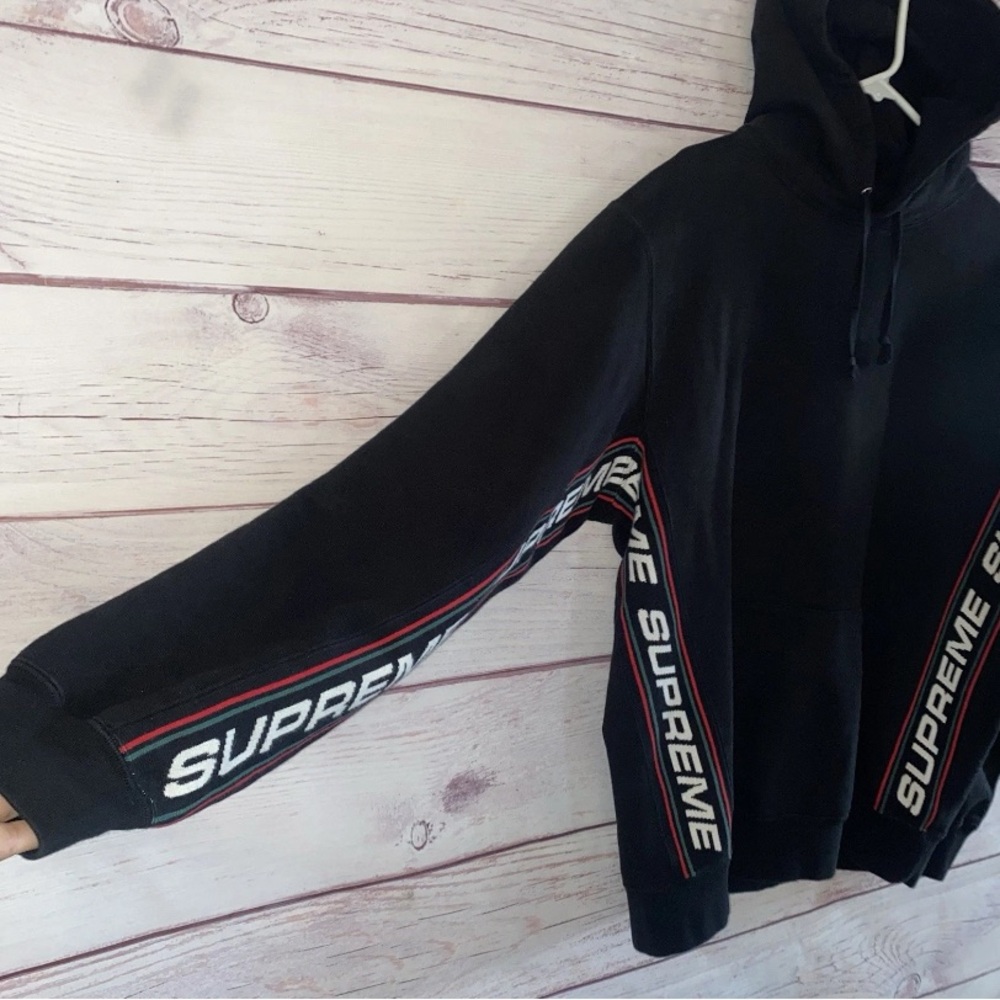 Supreme Black Hoodie Sleeve Logo Stripe Large Streetwear Pullover - Picture 6 of 12